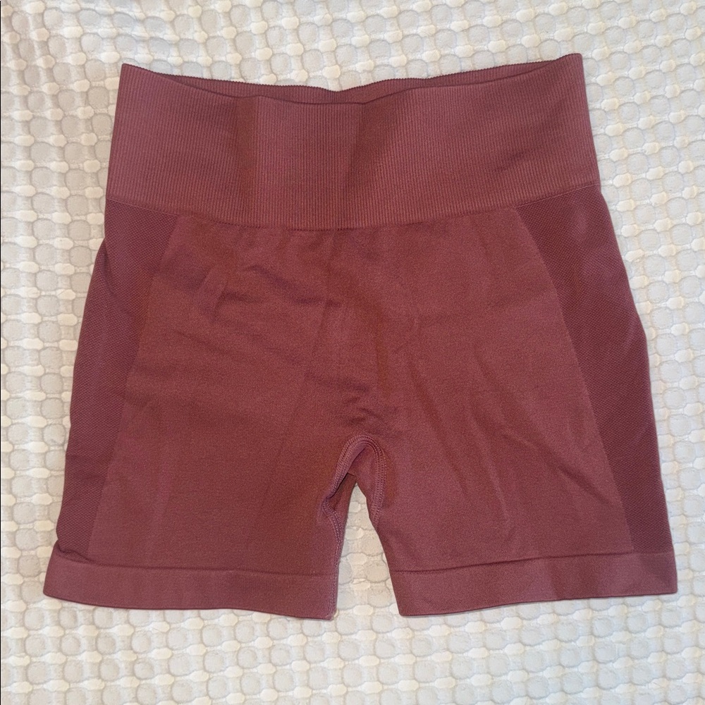 Azur Fit Roan Sports Bra and Shorts Set Size S - Picture 2 of 5